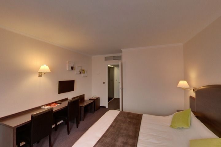 Brit Hotel Cahors - Le Valentre Kültér fotó